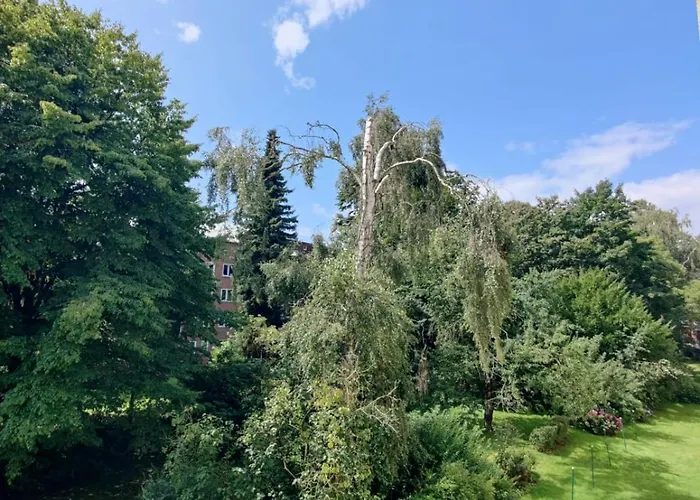 Homestay Private In 2 Flat, 15mins Direct U-bahn To Hbf-self-check-in